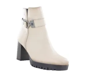 Boots  Dorking DUR D8961 Crème